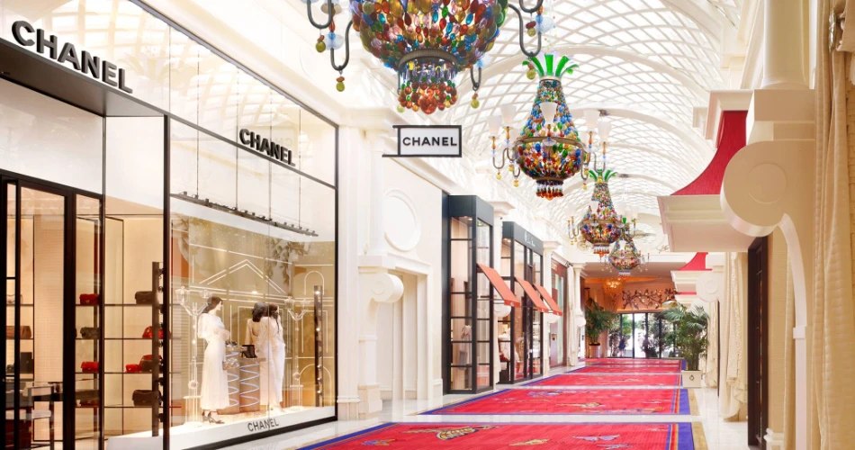 10 Best Places to Go Shopping in Las Vegas