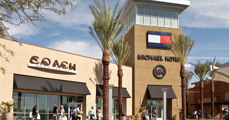 10 Best Places to Go Shopping in Las Vegas